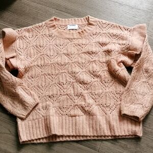 Old Navy soft pink puff sleeve sweater. Size large. EUC.